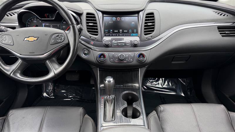 Used 2018 Chevrolet Impala LT w/ LT Leather Package FWD image 25