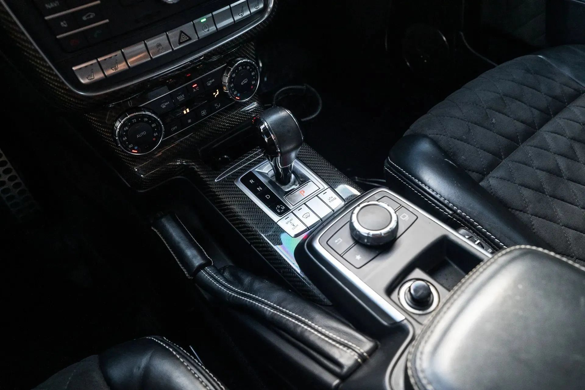 Used 2017 Mercedes-Benz G 550 Squared image 24