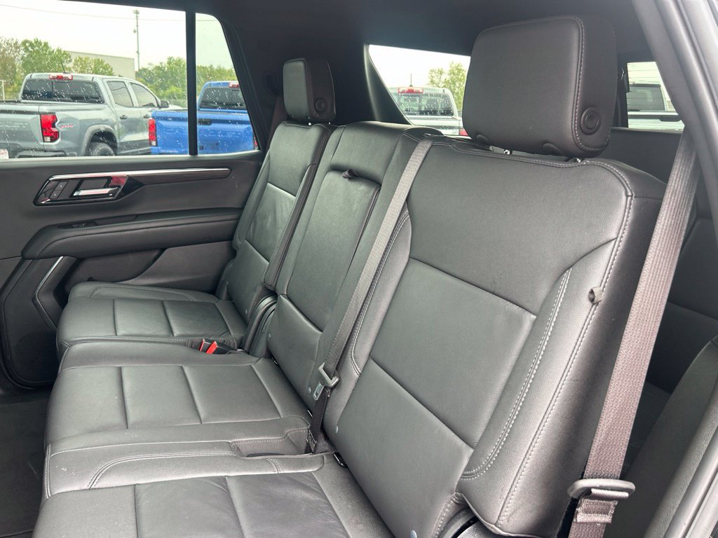 Used 2025 Chevrolet Tahoe LT AWD/4WD image 35
