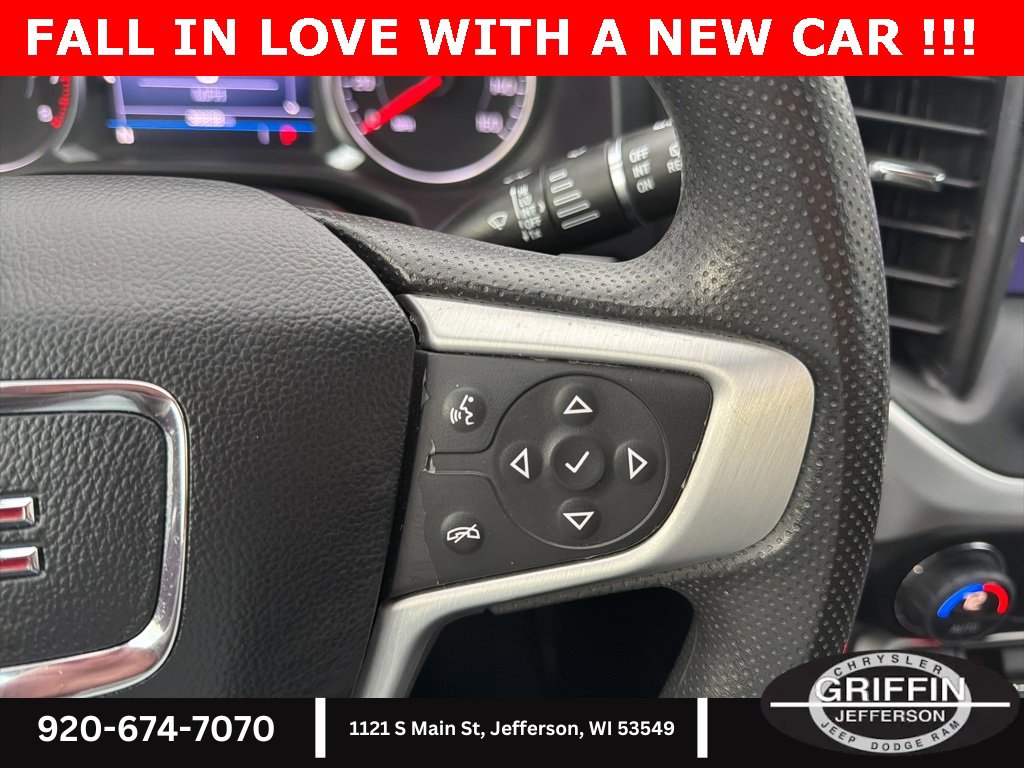 Used 2023 GMC Acadia SLE w/ Driver Convenience Package image 19