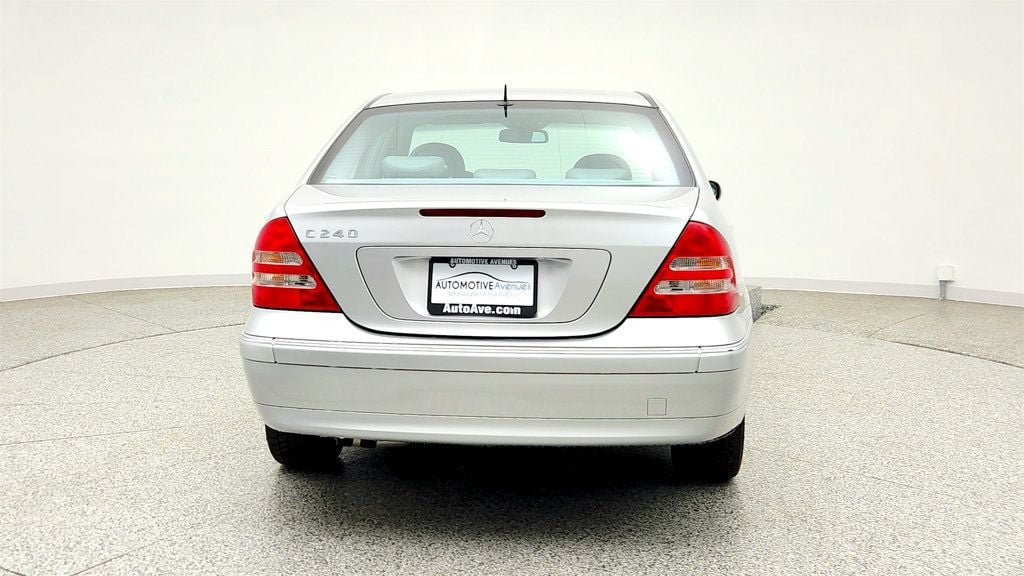 Used 2003 Mercedes-Benz C 240 Sedan image 6