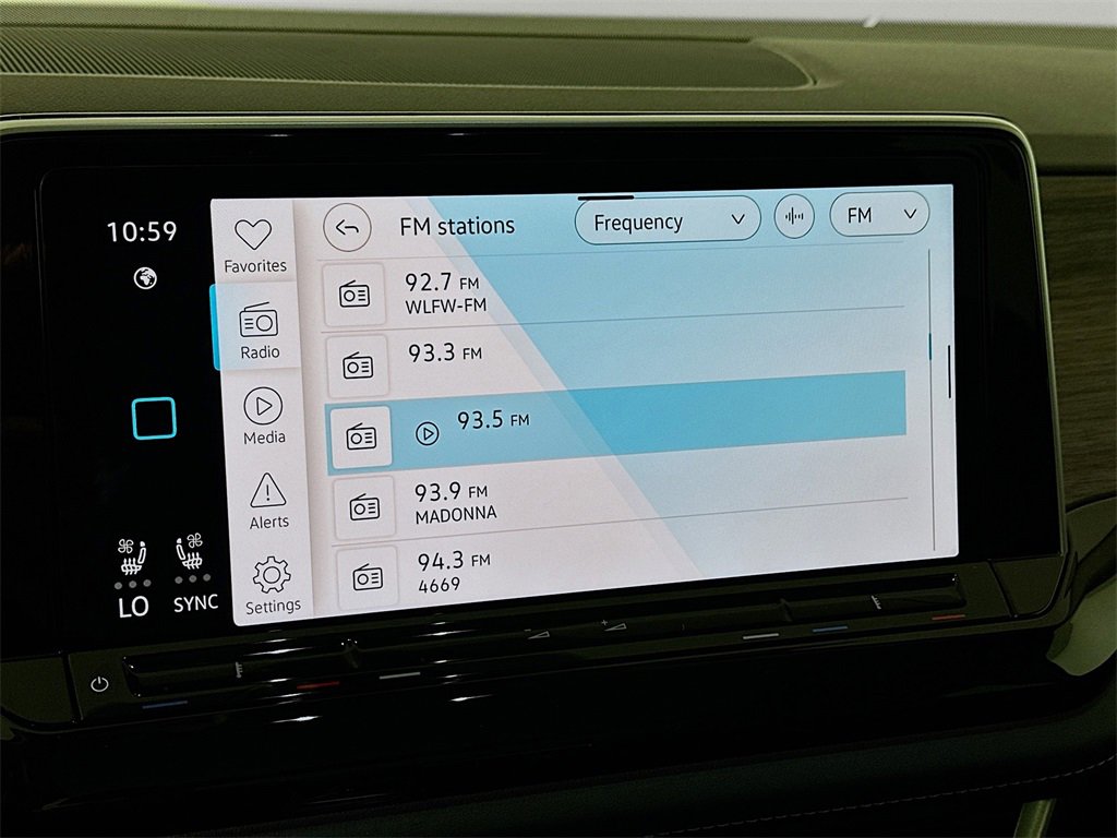 New 2026 Volkswagen Atlas SEL Premium R-Line image 13