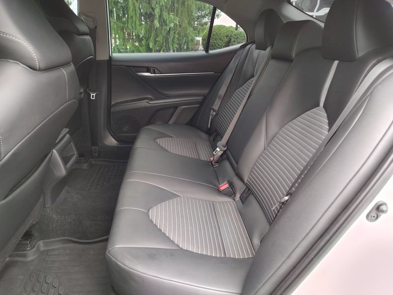 Used 2024 Toyota Camry SE FWD image 17