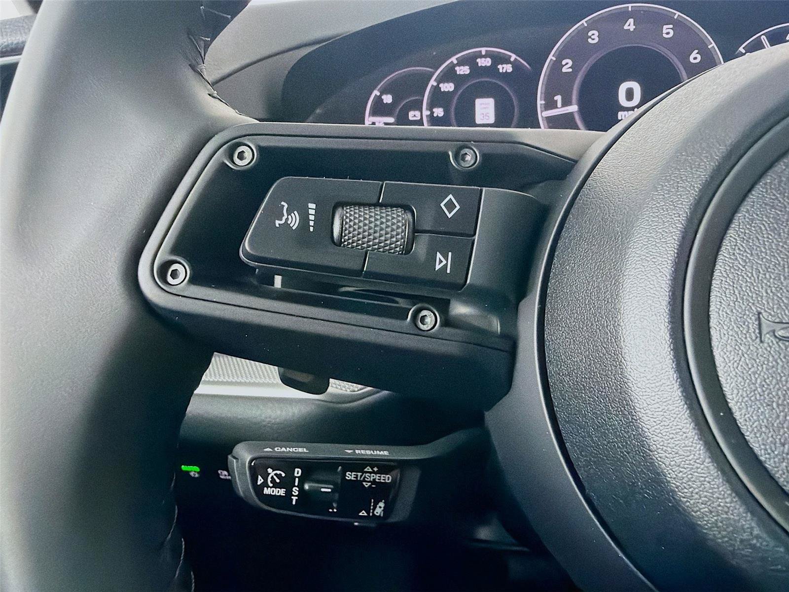 New 2026 Porsche Cayenne AWD/4WD image 12