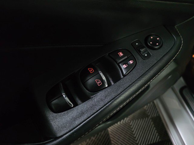 Used 2018 Nissan Maxima 3.5 SL FWD image 32