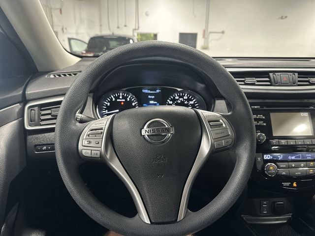 Used 2015 Nissan Rogue SV AWD/4WD image 15