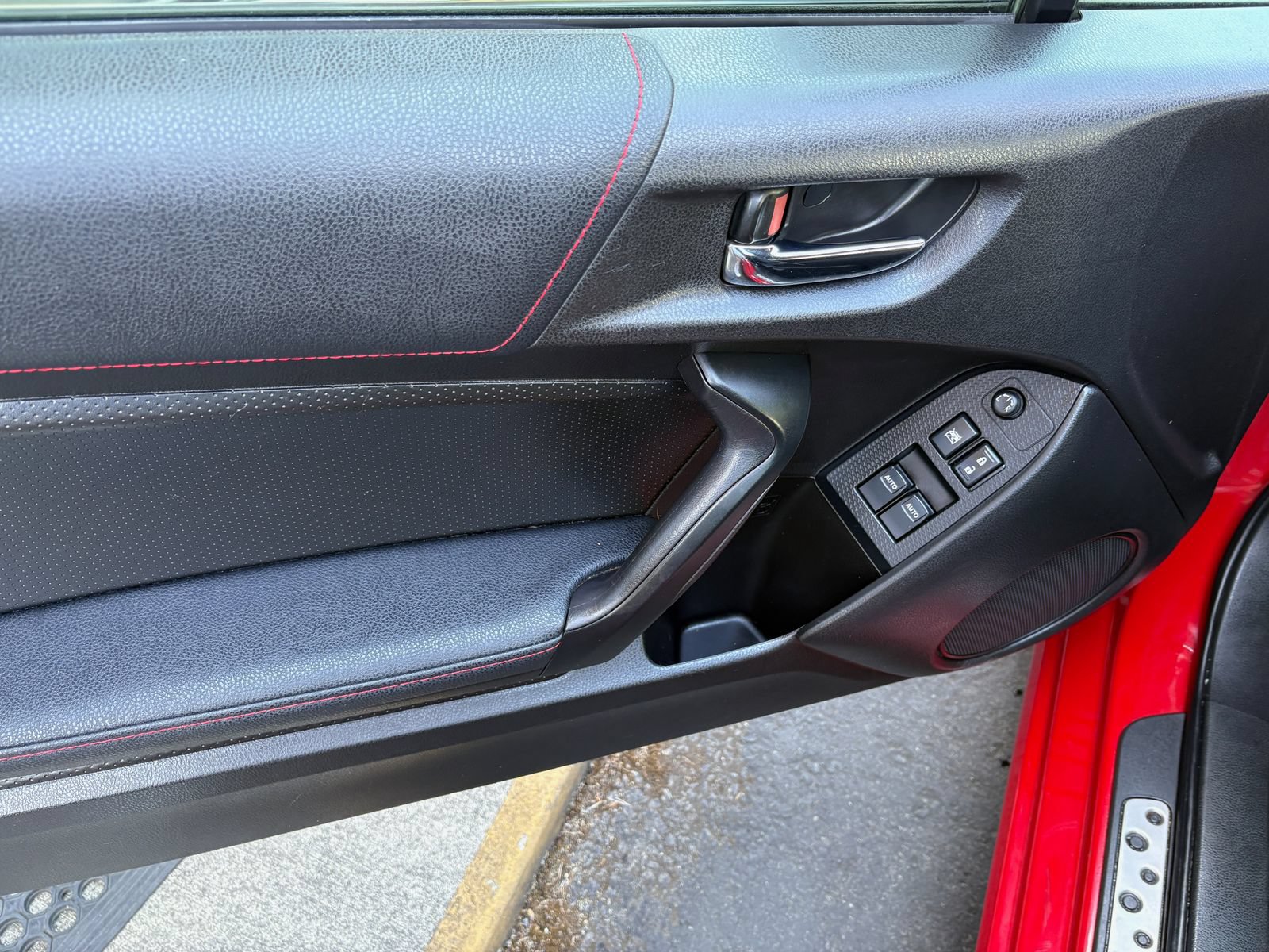 Used 2013 Subaru BRZ Premium RWD image 14