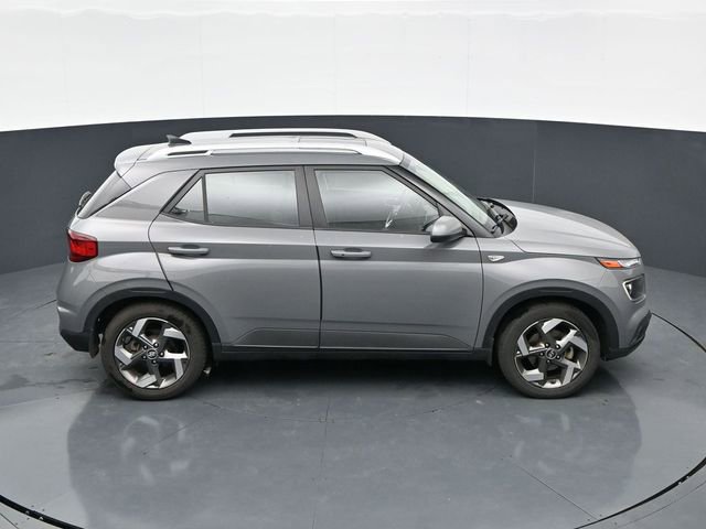 Used 2020 Hyundai Venue SEL w/ Convenience + Premium Package FWD image 31