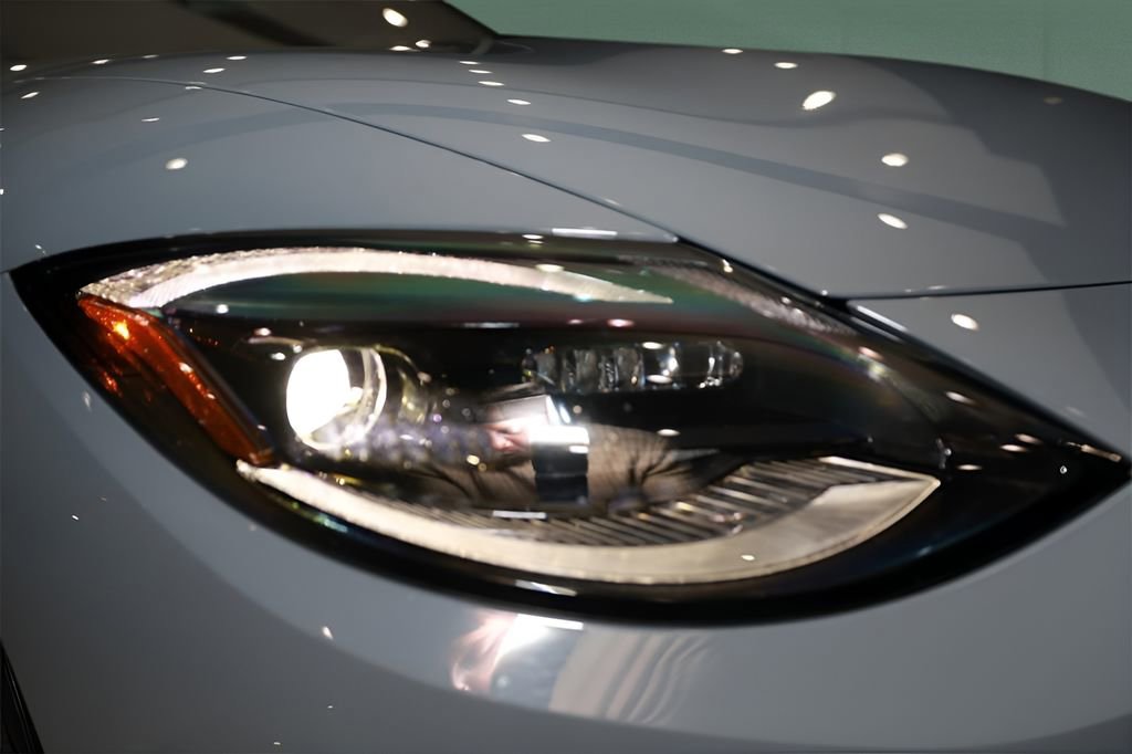 Used 2024 Nissan Z Performance w/ Floor Mat Package image 27