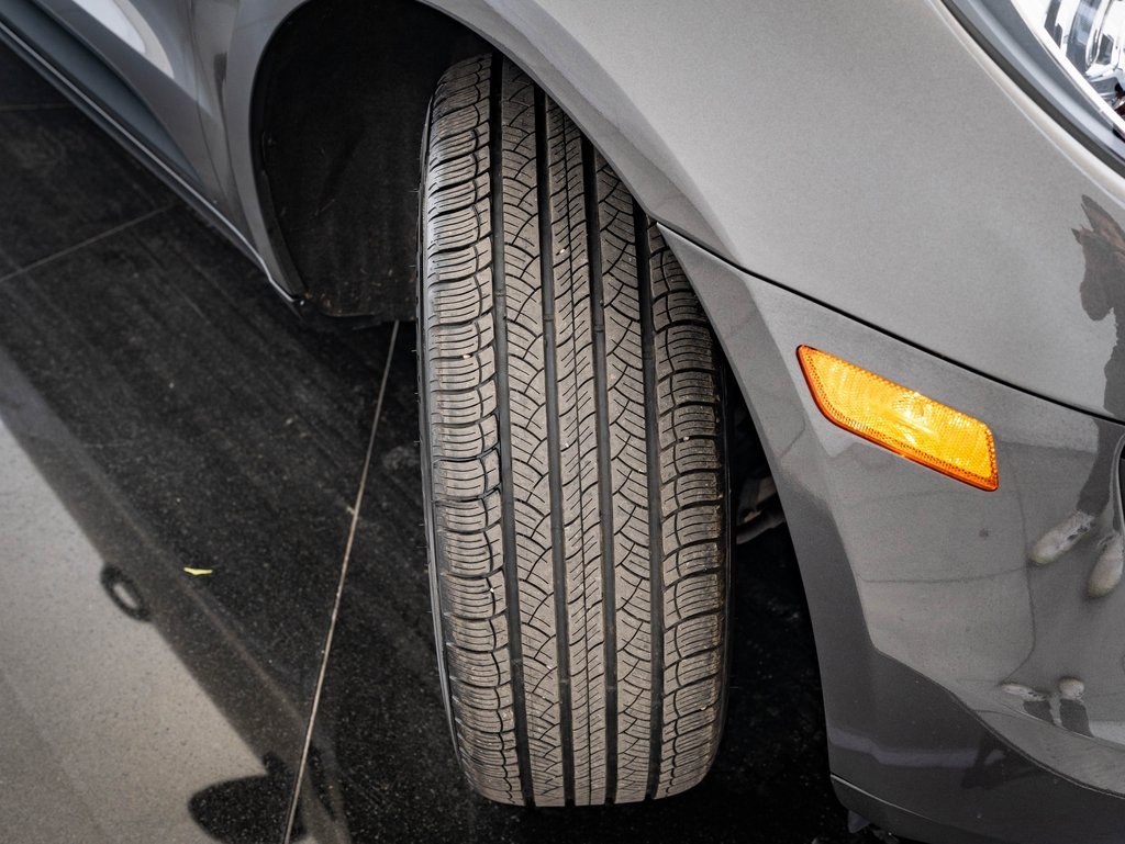 Certified 2018 Porsche Macan image 45