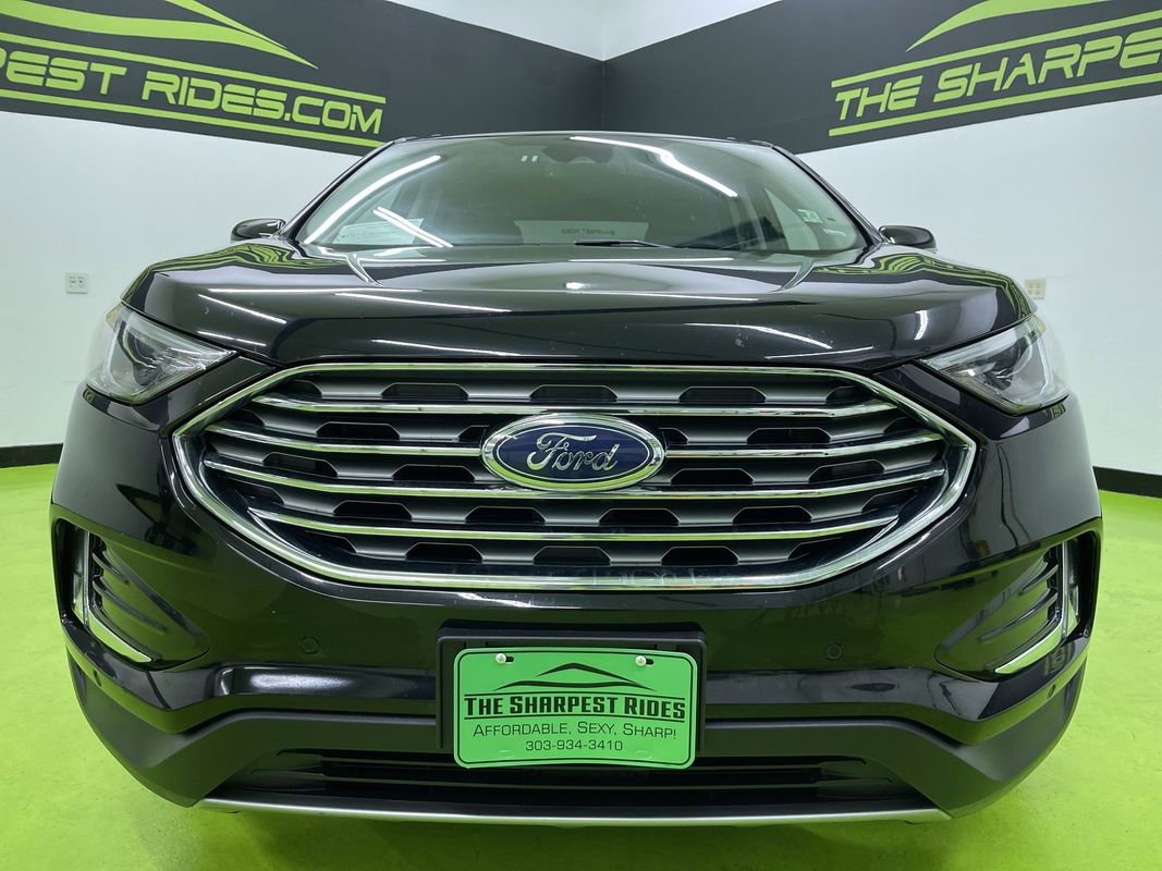 Used 2022 Ford Edge Titanium image 3