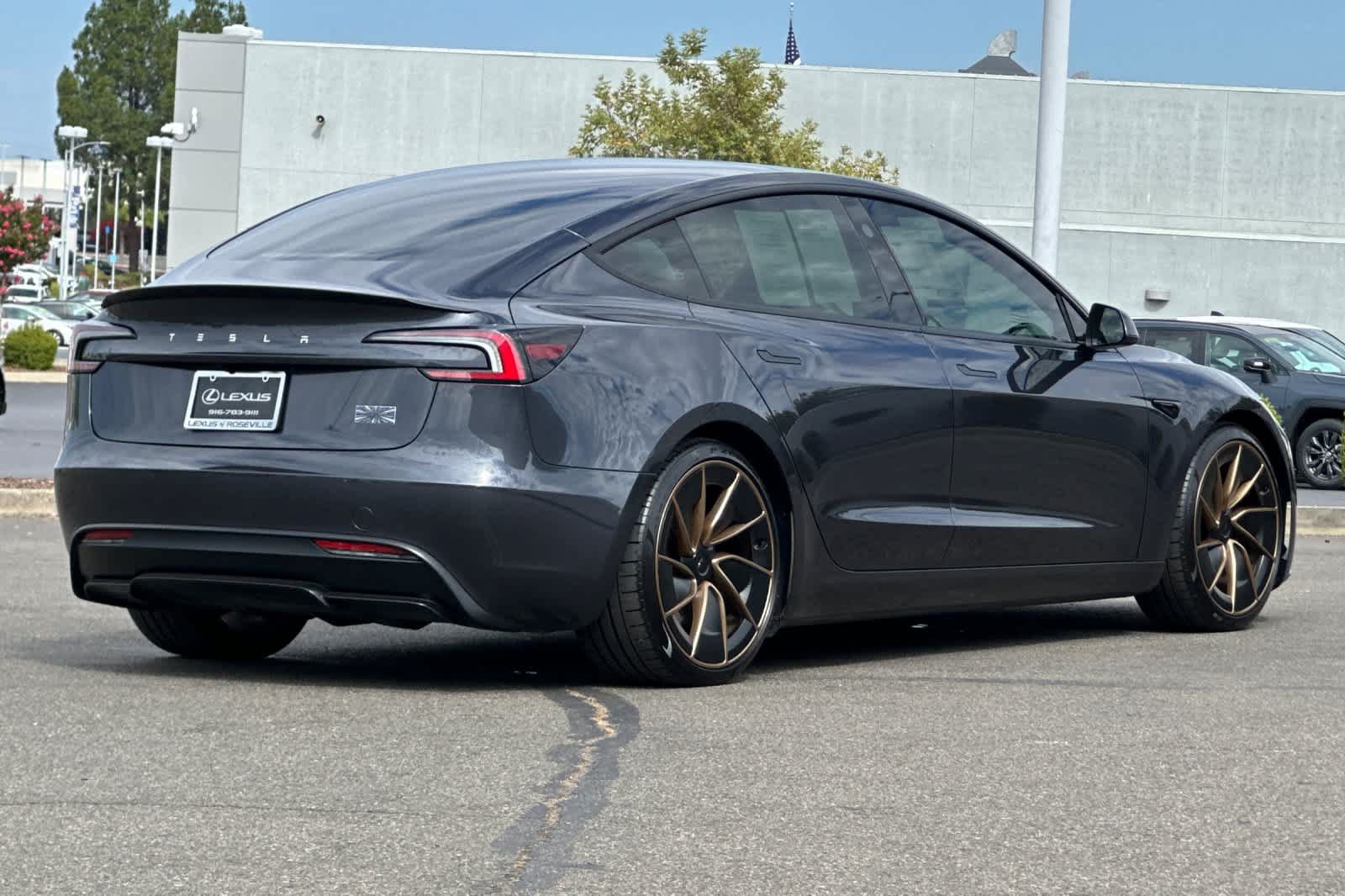 Used 2024 Tesla Model 3 Performance AWD/4WD image 2