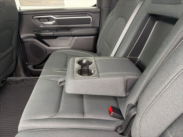 New 2026 RAM 1500 4x4 Crew Cab image 11