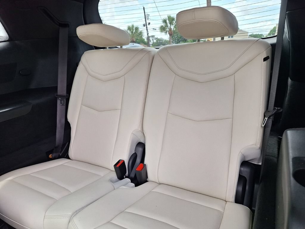 Used 2021 Cadillac XT6 Sport AWD/4WD image 14