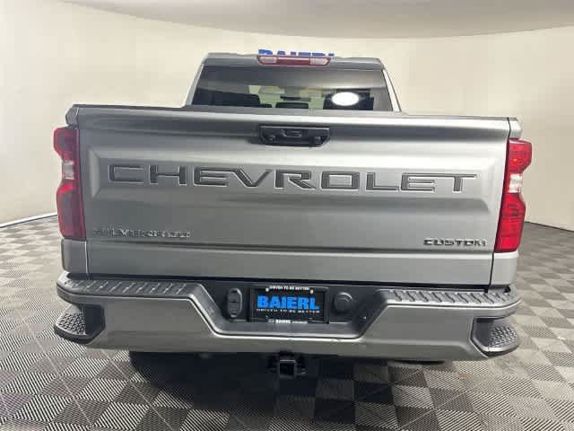 Used 2023 Chevrolet Silverado 1500 Custom AWD/4WD image 4