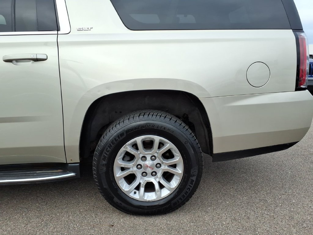 Used 2015 GMC Yukon XL SLT w/ Open Road Package AWD/4WD image 23