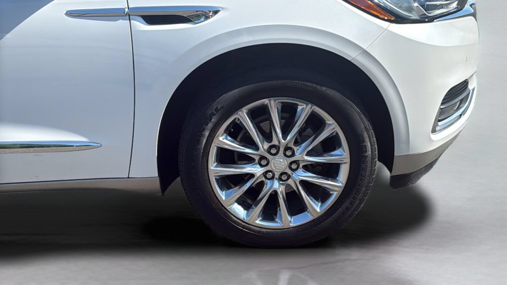 Used 2020 Buick Enclave Premium w/ Surround and Sites Package FWD image 26