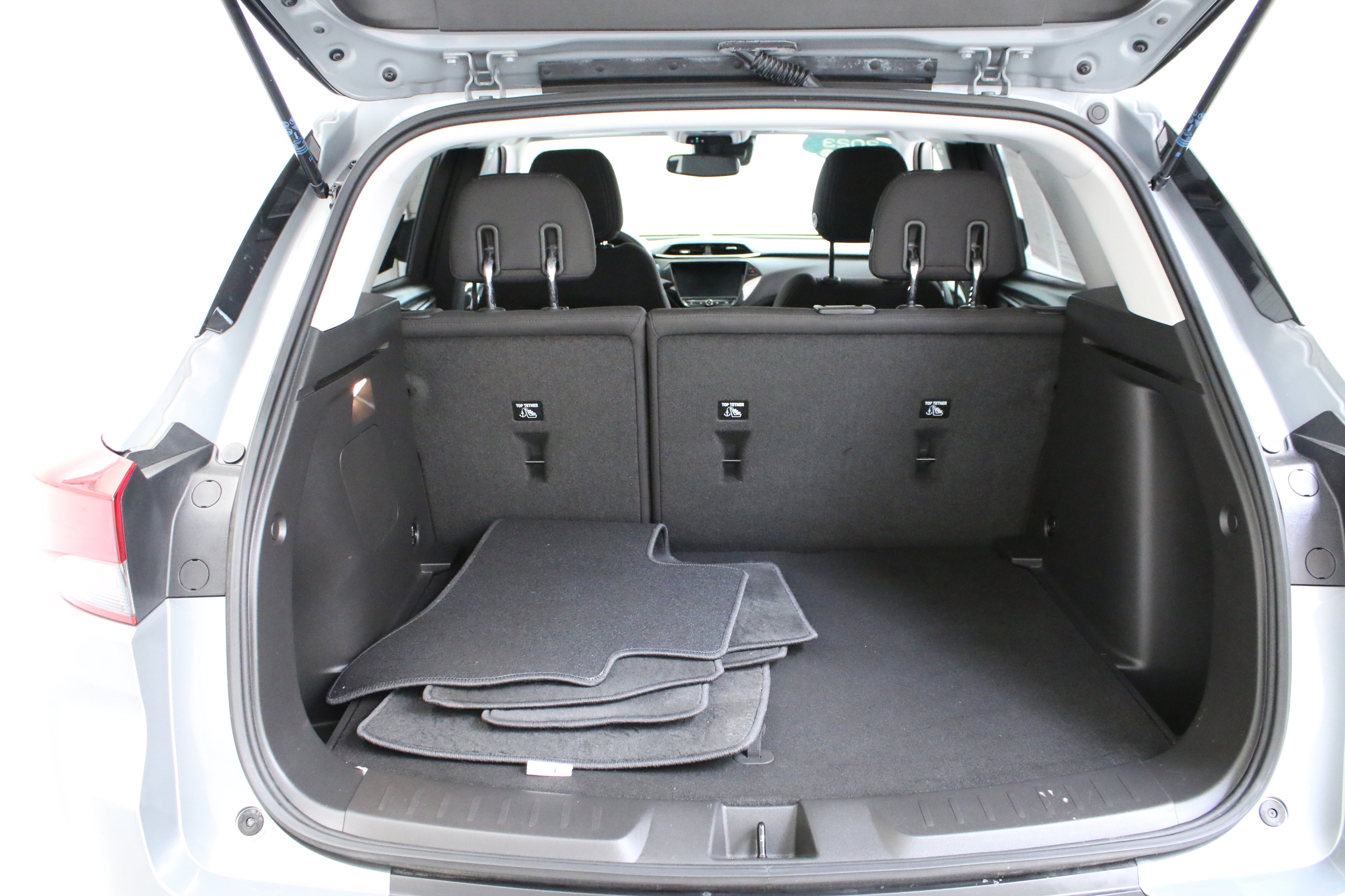 Certified 2023 Chevrolet TrailBlazer LT w/ Convenience Package FWD image 26