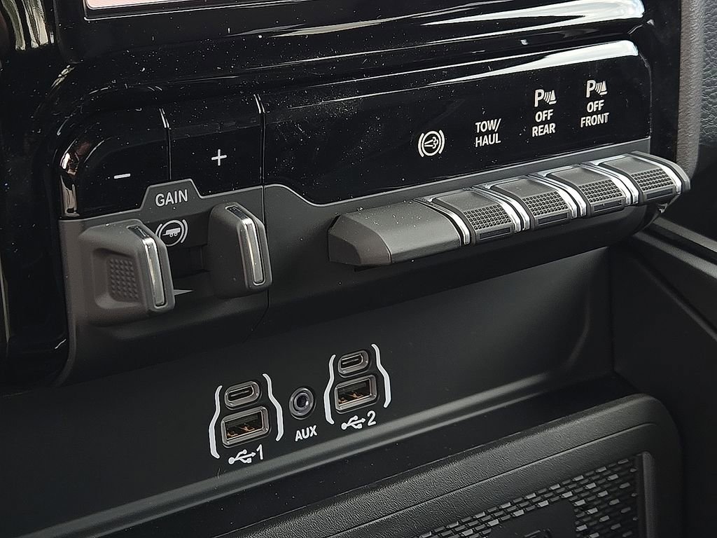 New 2026 RAM 2500 Rebel w/ Rebel Level 1 Equipment Group image 14