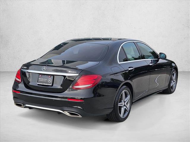 Used 2017 Mercedes-Benz E 300 4MATIC image 5