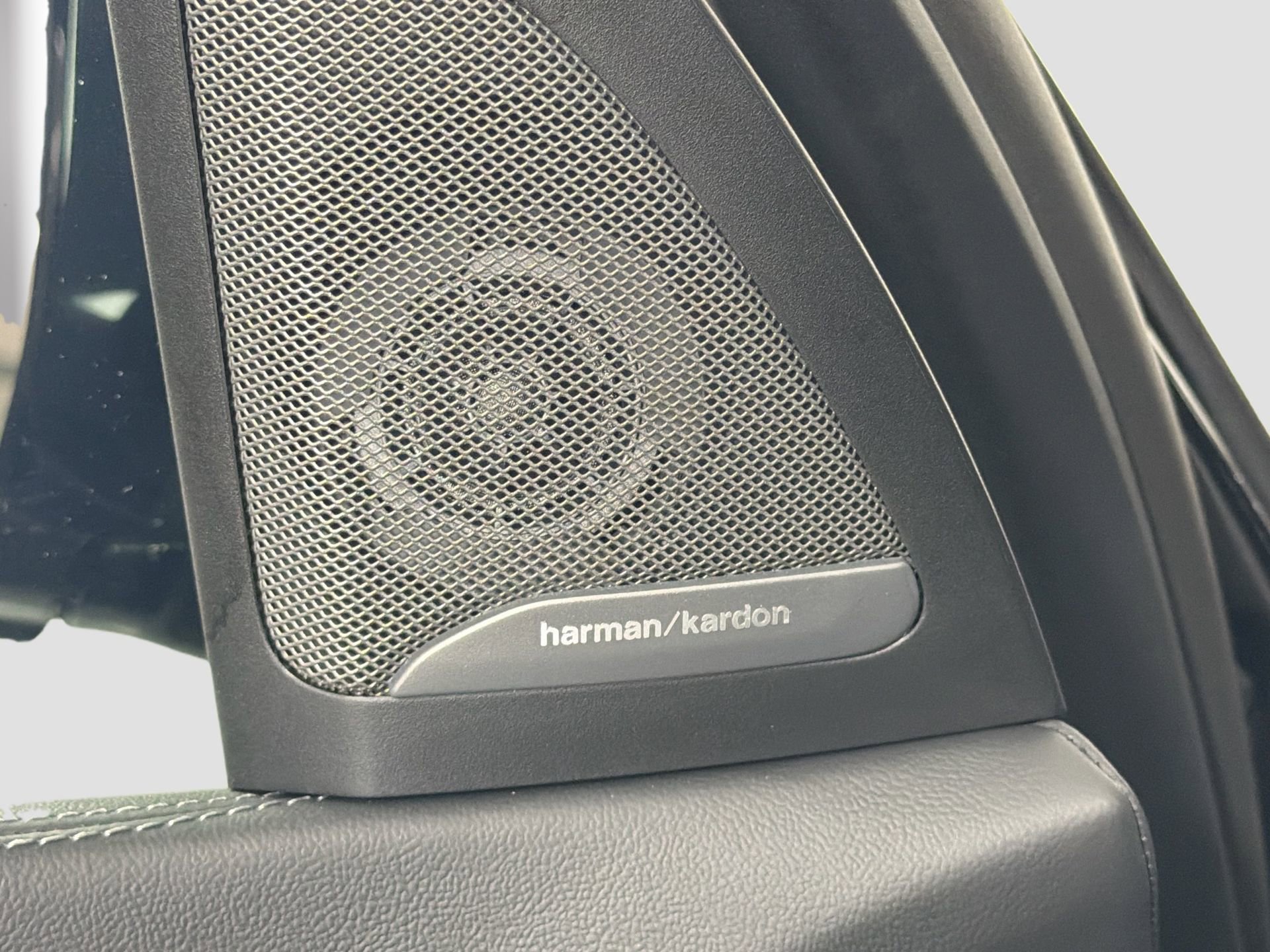 New 2026 BMW X5 M Competition w/ Executive Package image 18