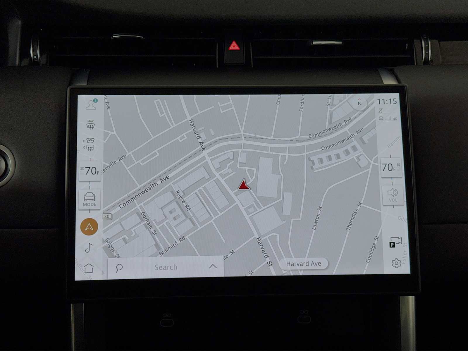 Used 2024 Land Rover Discovery Sport S image 15