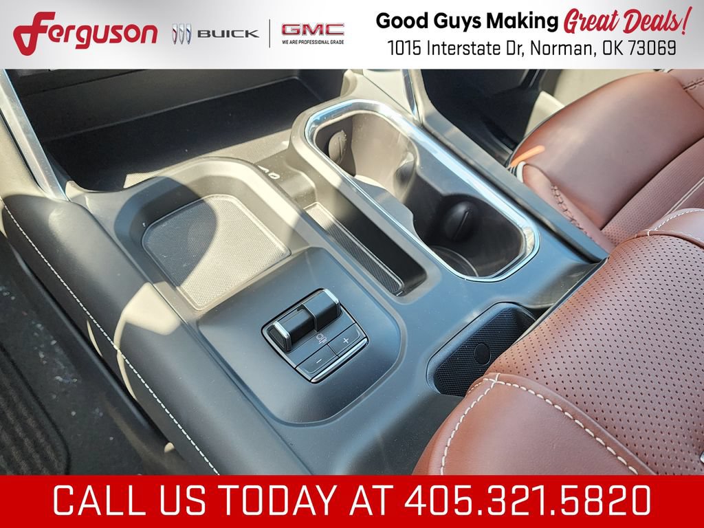 New 2026 GMC Sierra 3500 Denali Ultimate AWD/4WD image 33