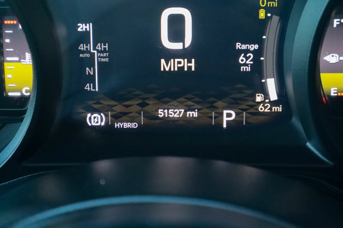 Used 2024 Jeep Wrangler Unlimited Rubicon 4xe AWD/4WD image 32