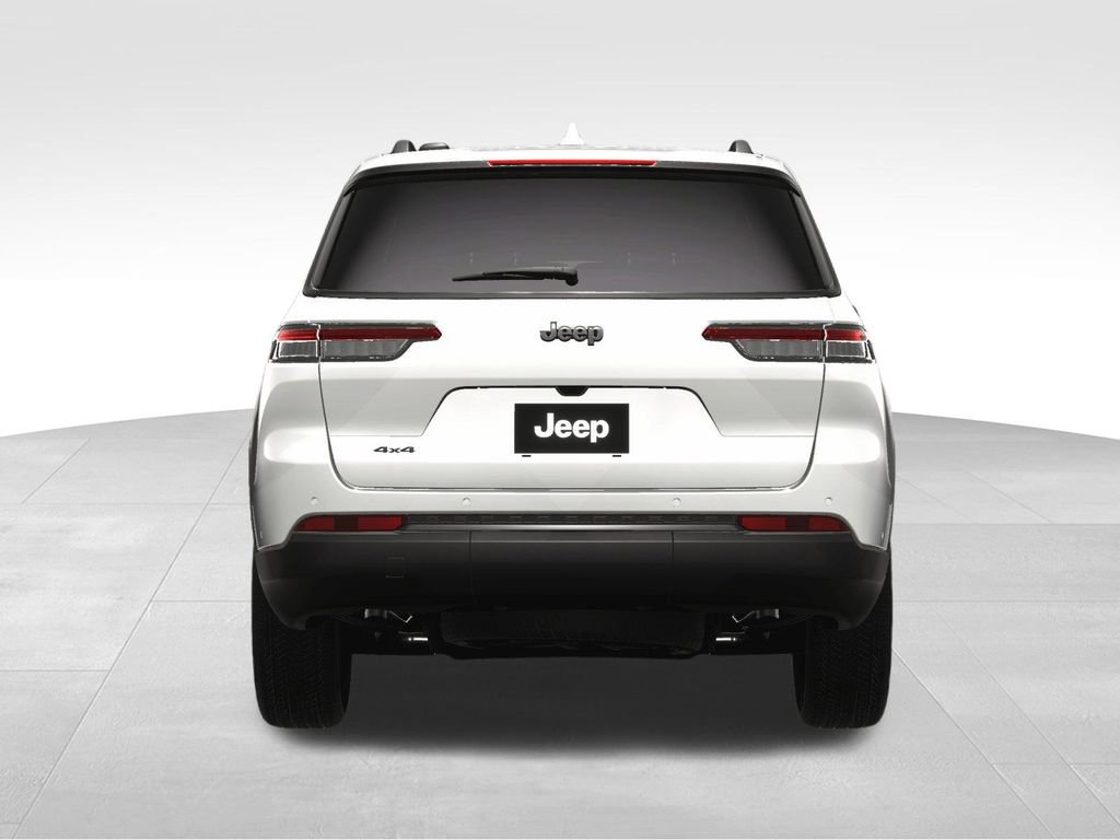 New 2025 Jeep Grand Cherokee L Altitude image 10