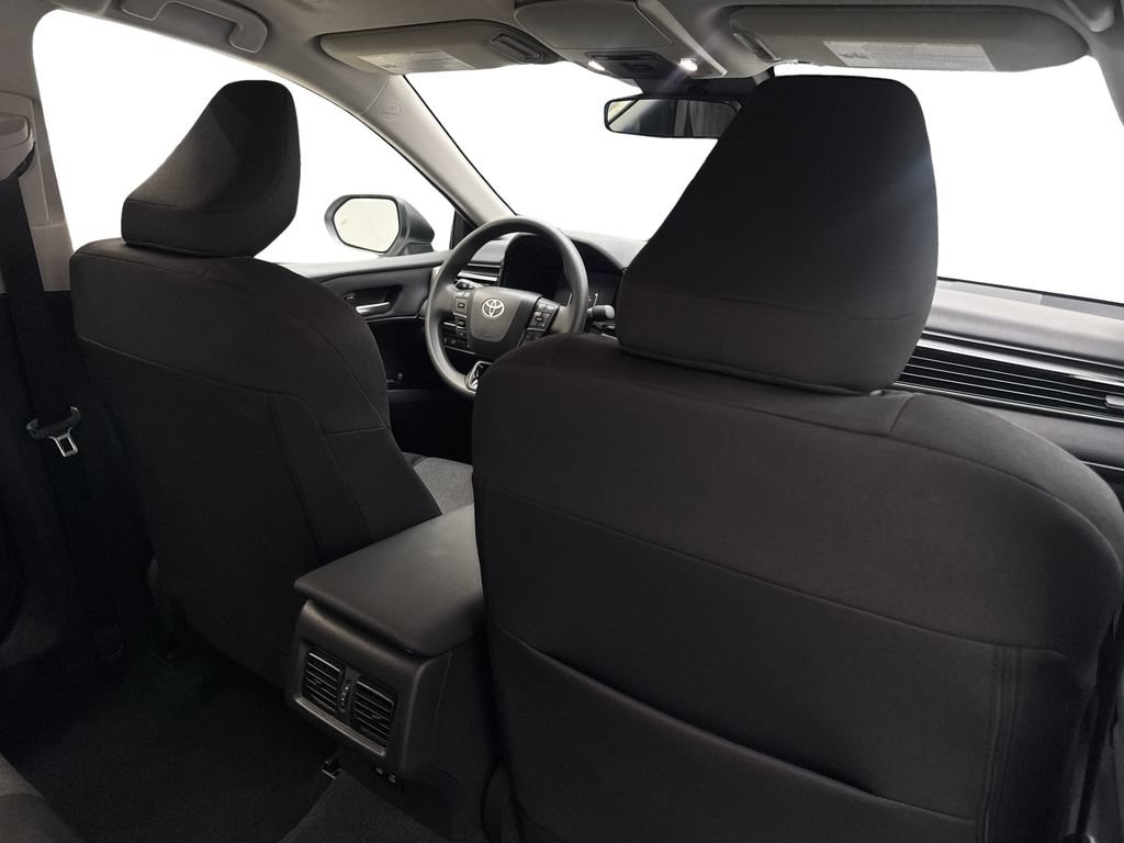 Used 2025 Toyota Camry LE FWD image 42