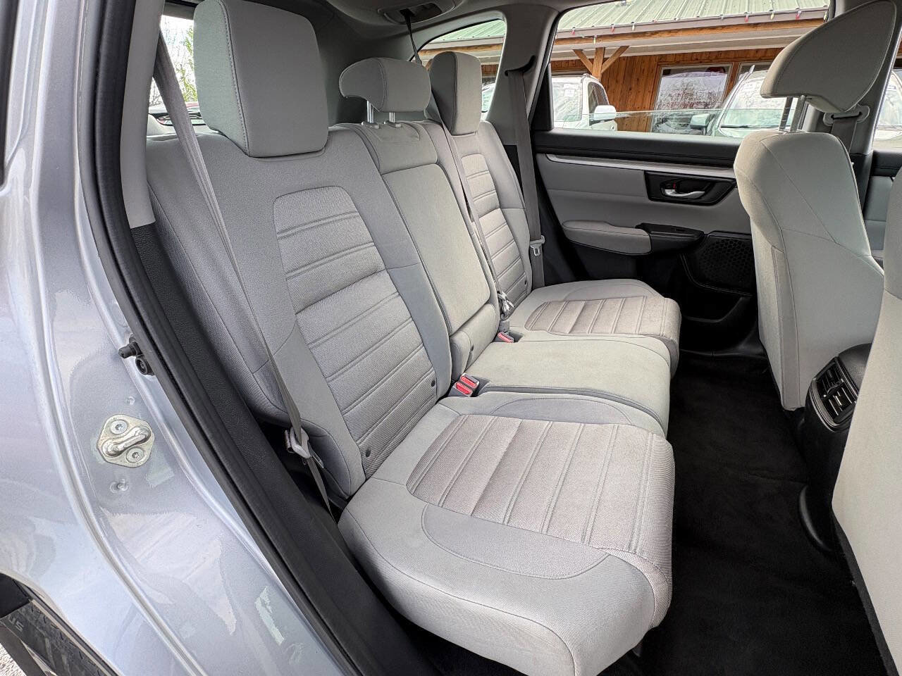 Used 2017 Honda CR-V LX image 24