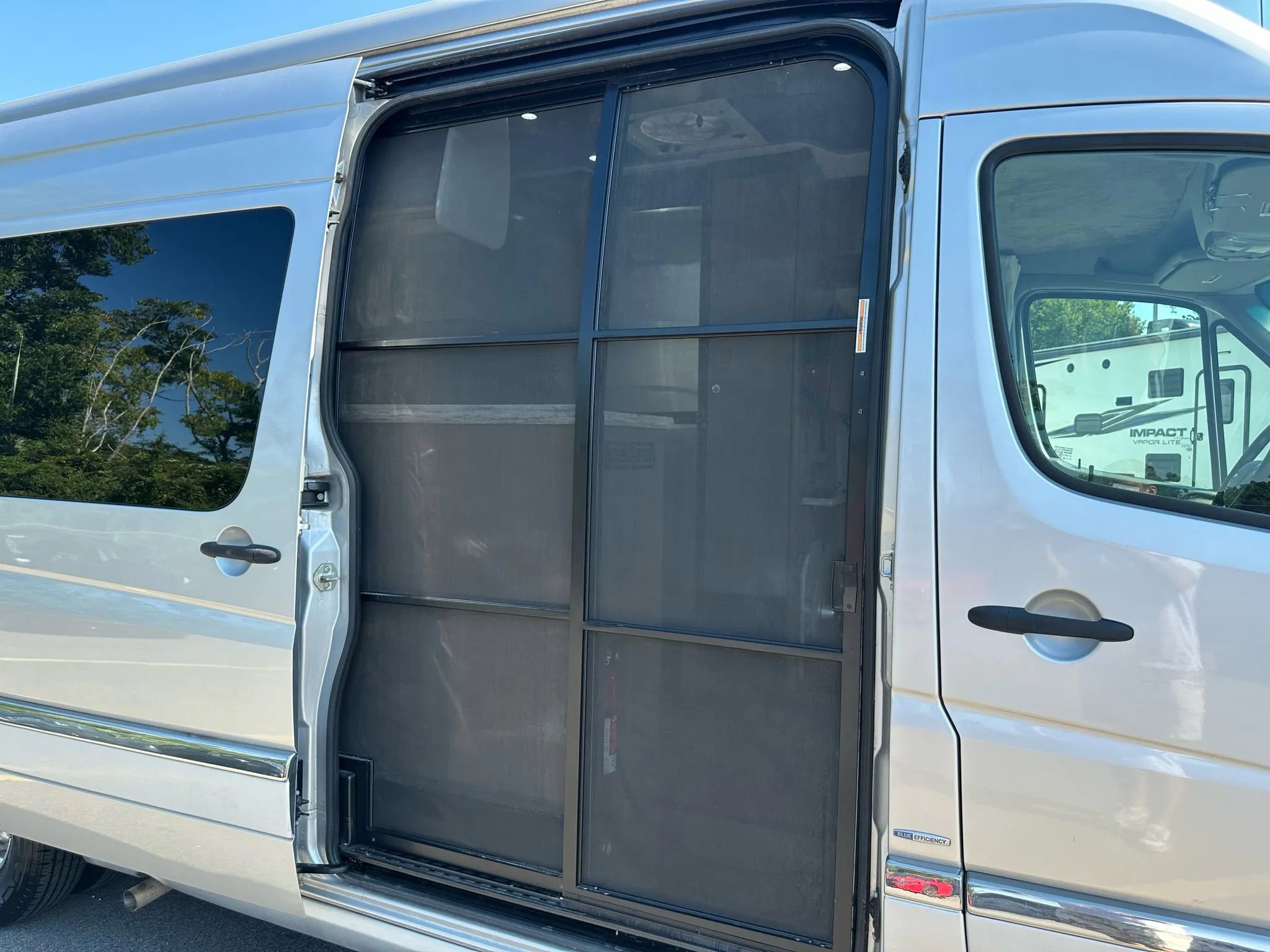 Used 2016 Mercedes-Benz Sprinter 3500 image 29