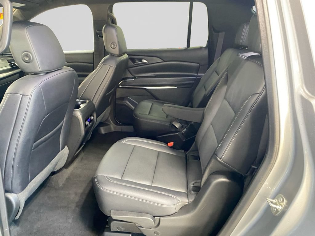Certified 2025 Chevrolet Traverse LT AWD/4WD image 16
