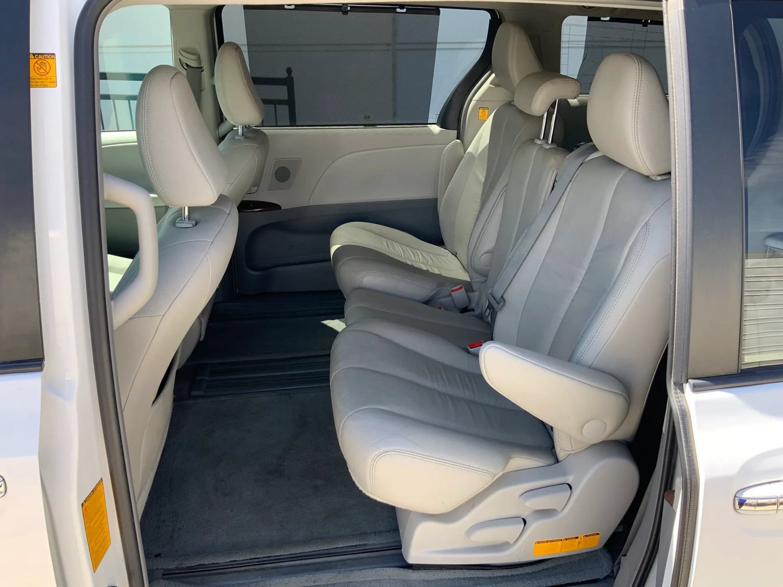 Used 2012 Toyota Sienna XLE w/ XLE Navigation Pkg FWD image 14