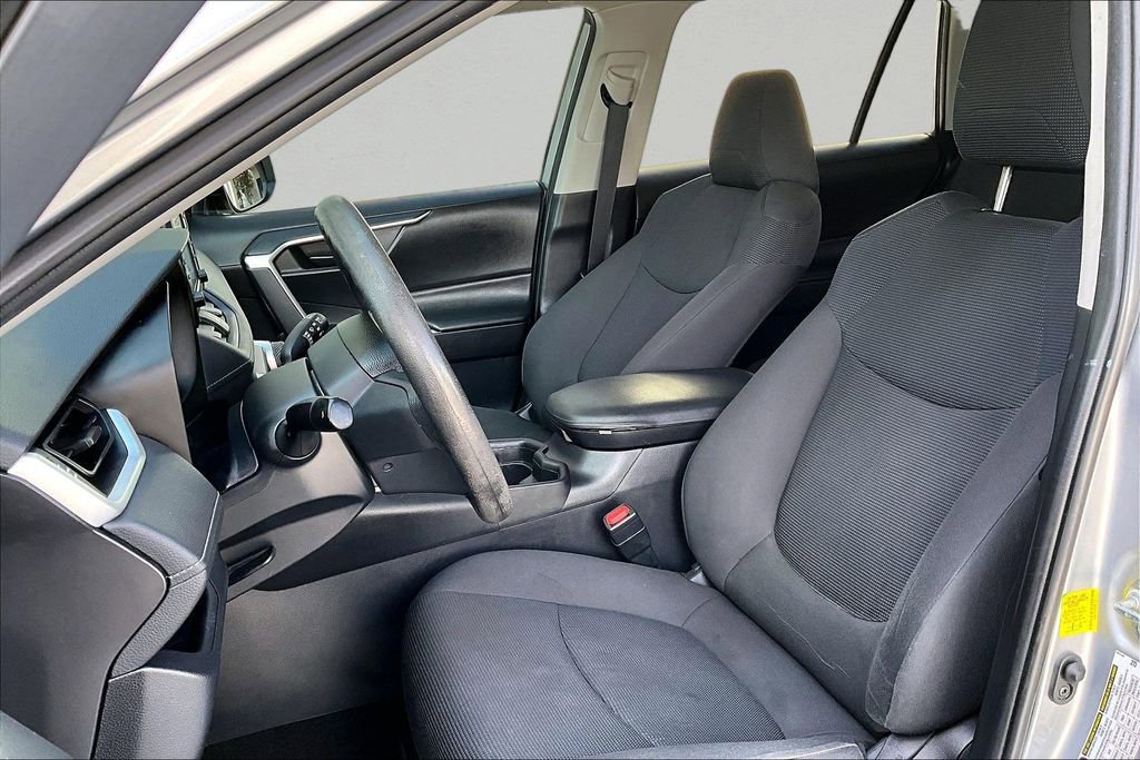 Certified 2019 Toyota RAV4 LE w/ All Weather Liner Package AWD/4WD image 21