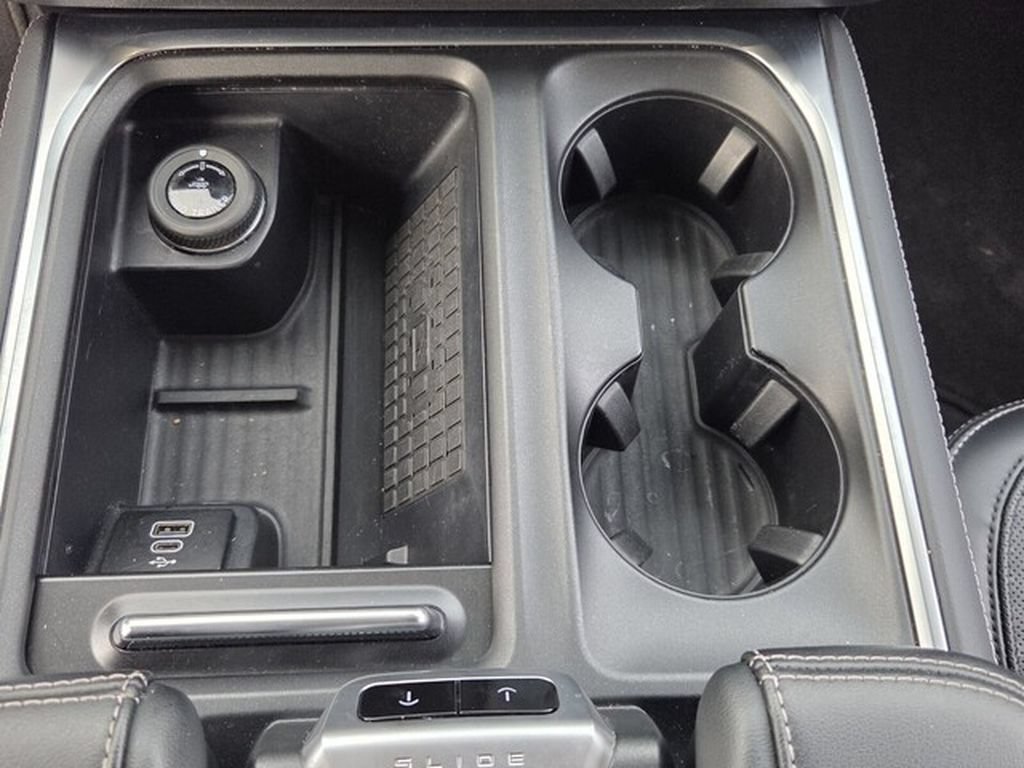Used 2025 Ford Expedition Platinum AWD/4WD image 20