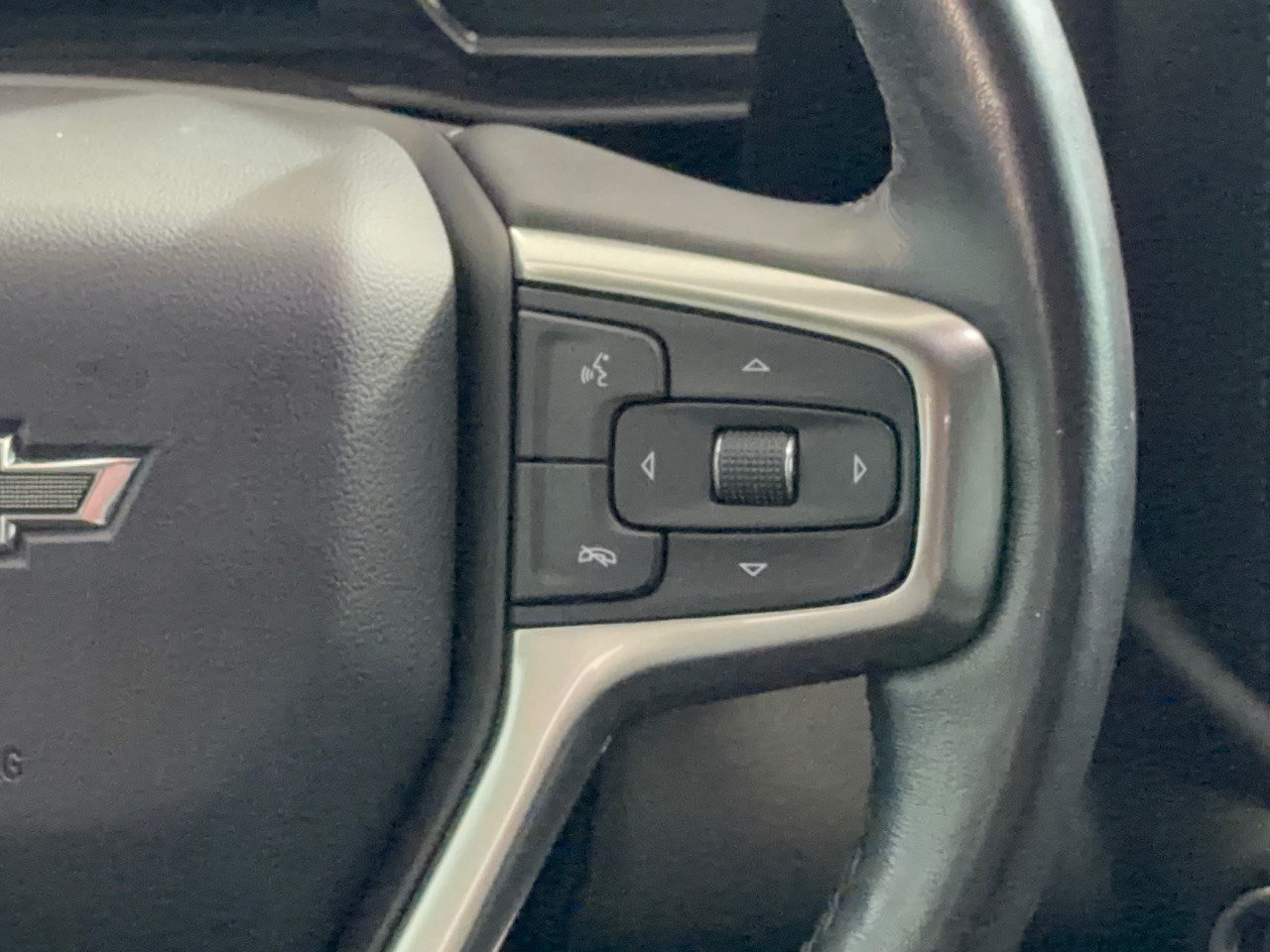 Used 2022 Chevrolet Silverado 1500 RST AWD/4WD image 19