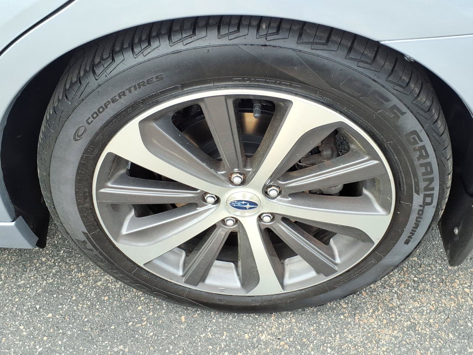 Used 2016 Subaru Legacy 2.5i Limited AWD/4WD image 6
