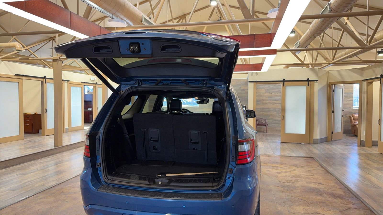 Used 2023 Dodge Durango R/T w/ Blacktop Package image 16