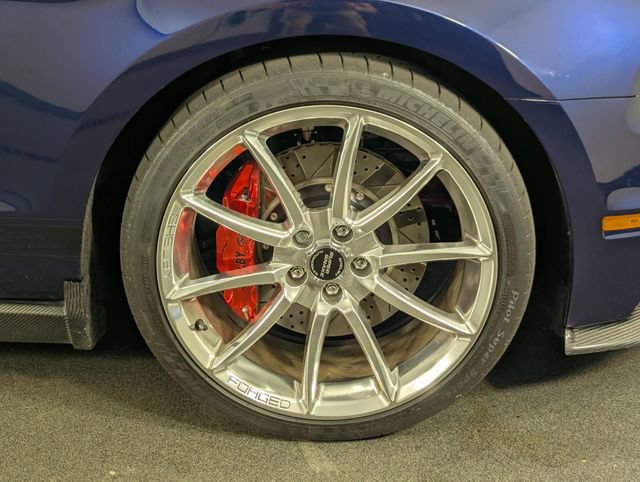 Used 2011 Ford Mustang Shelby GT500 RWD image 15