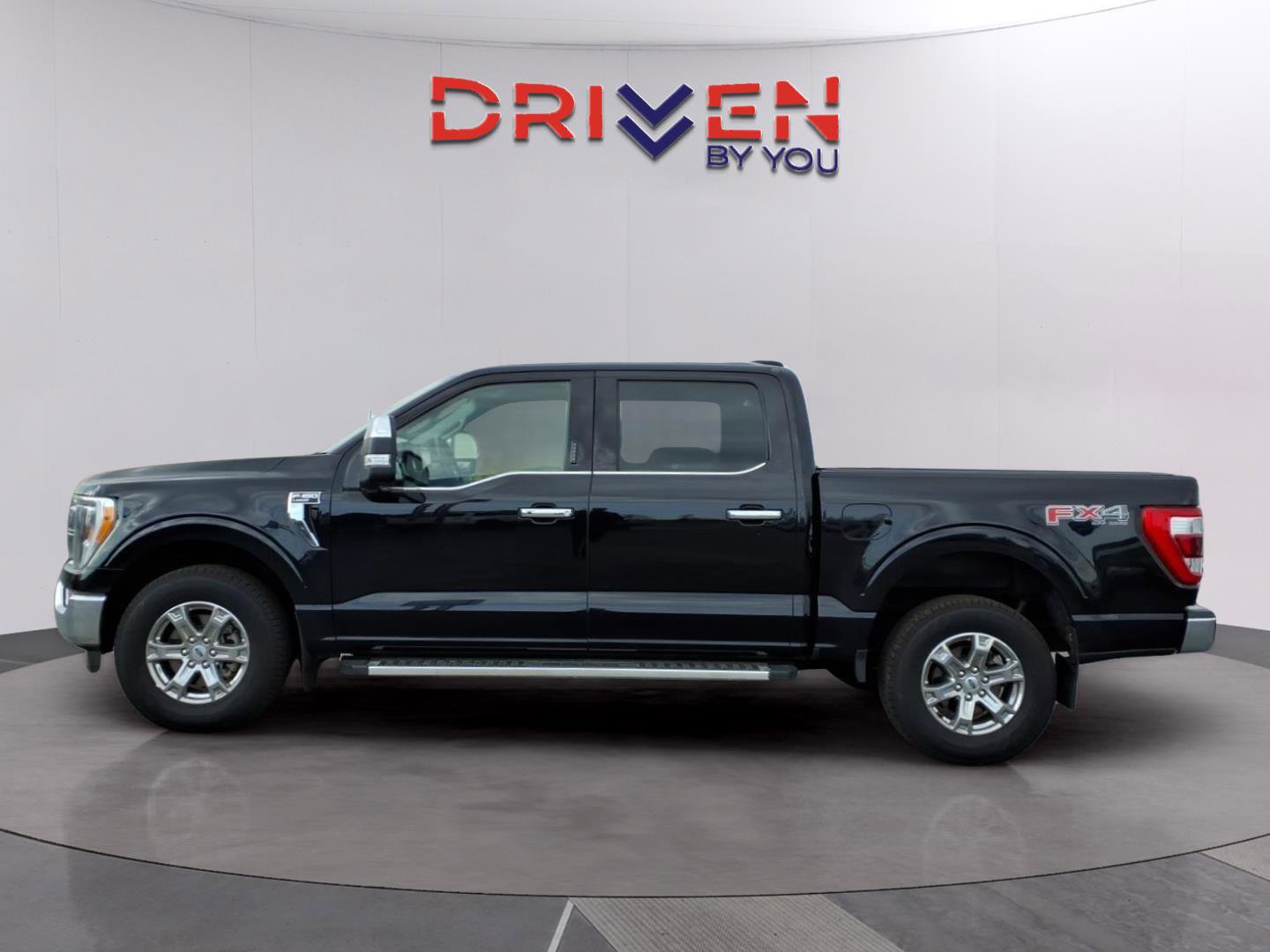 Used 2022 Ford F150 Lariat image 2