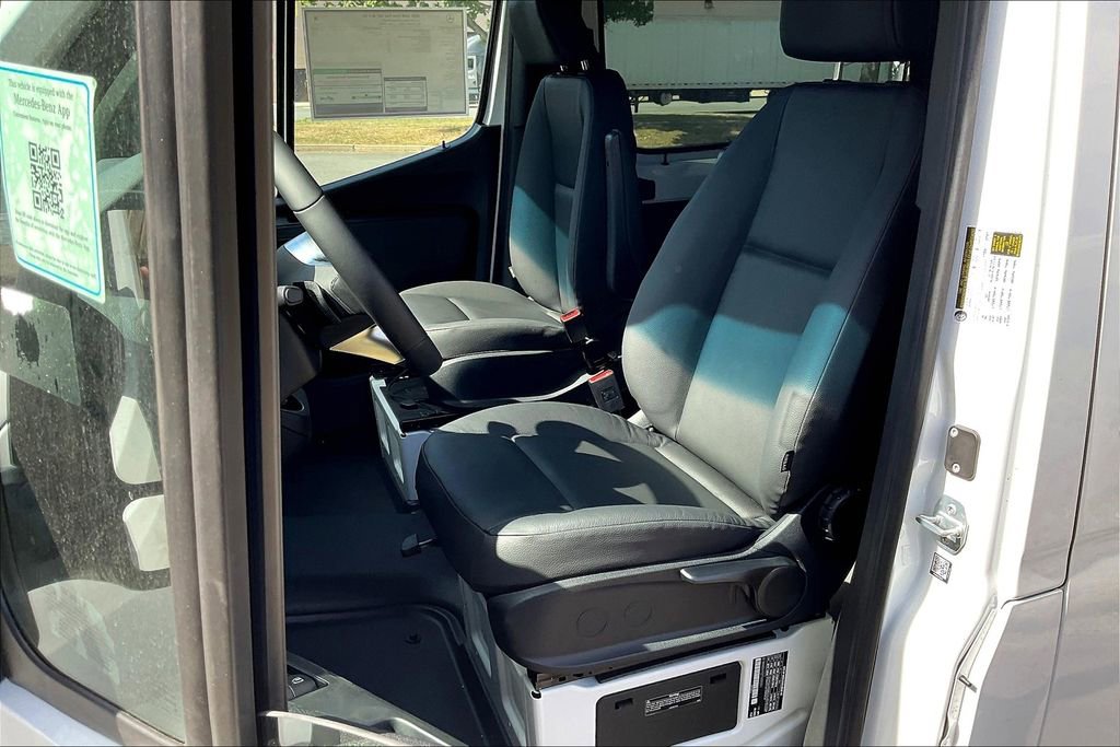 New 2026 Mercedes-Benz Sprinter 2500 image 7