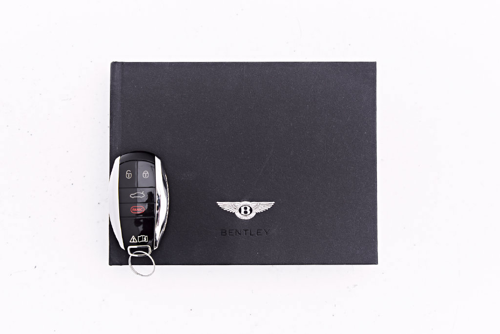 Used 2023 Bentley Flying Spur V8 AWD/4WD image 85