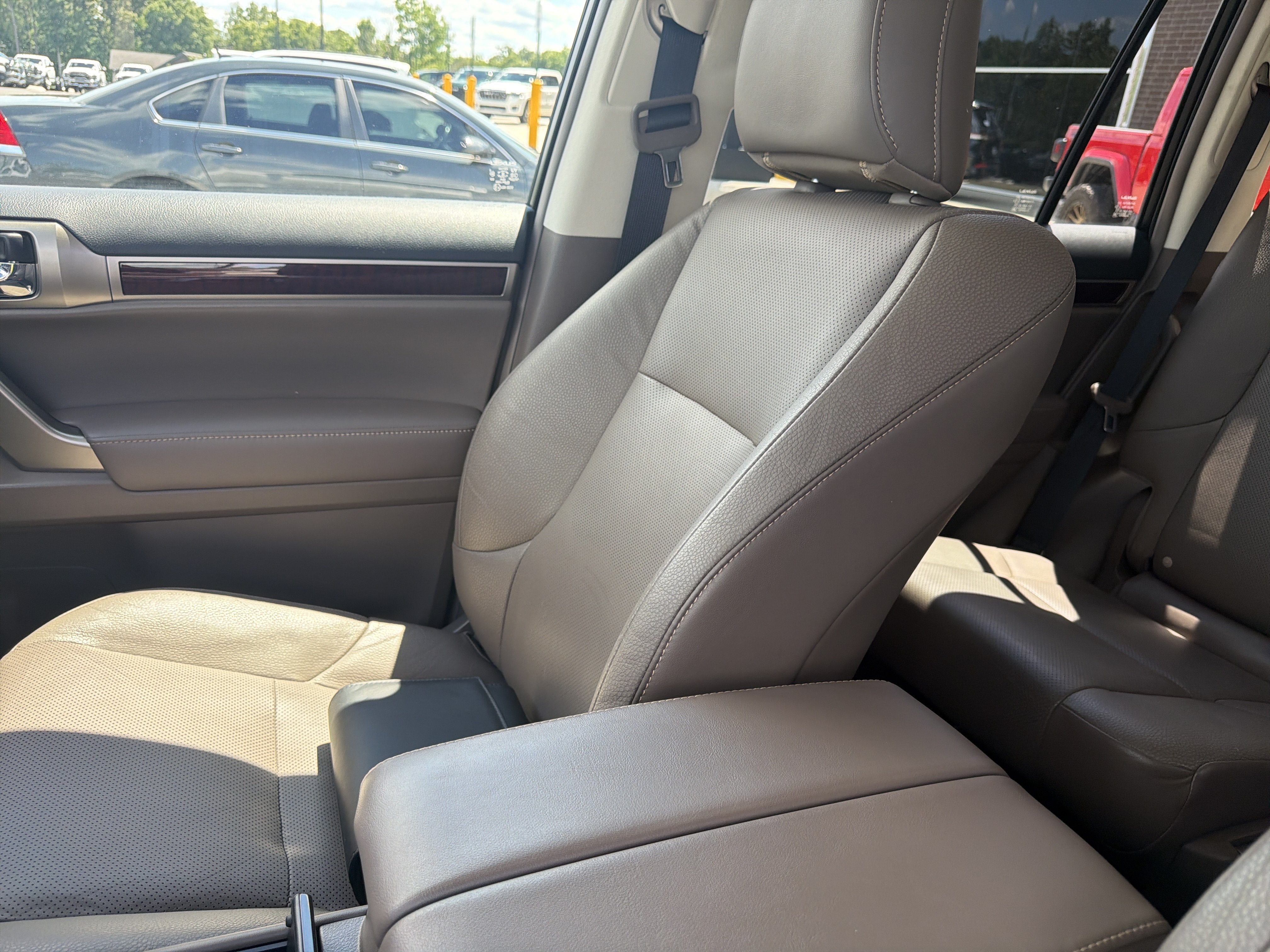 Used 2018 Lexus GX 460 Premium AWD/4WD image 43