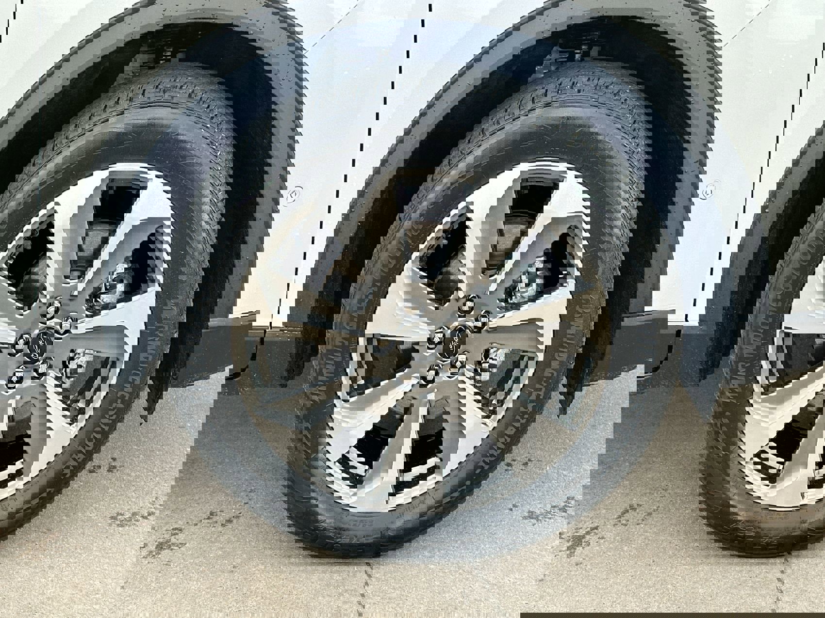 Used 2024 Ford Escape Platinum w/ Premium Technology Package image 10