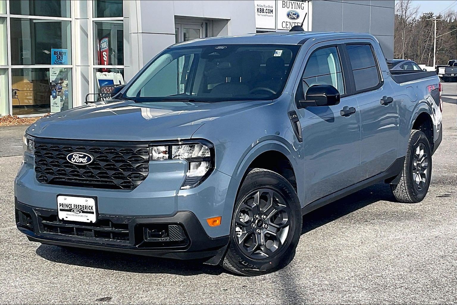 New 2026 Ford Maverick XLT w/ XLT Luxury Package AWD/4WD image 2
