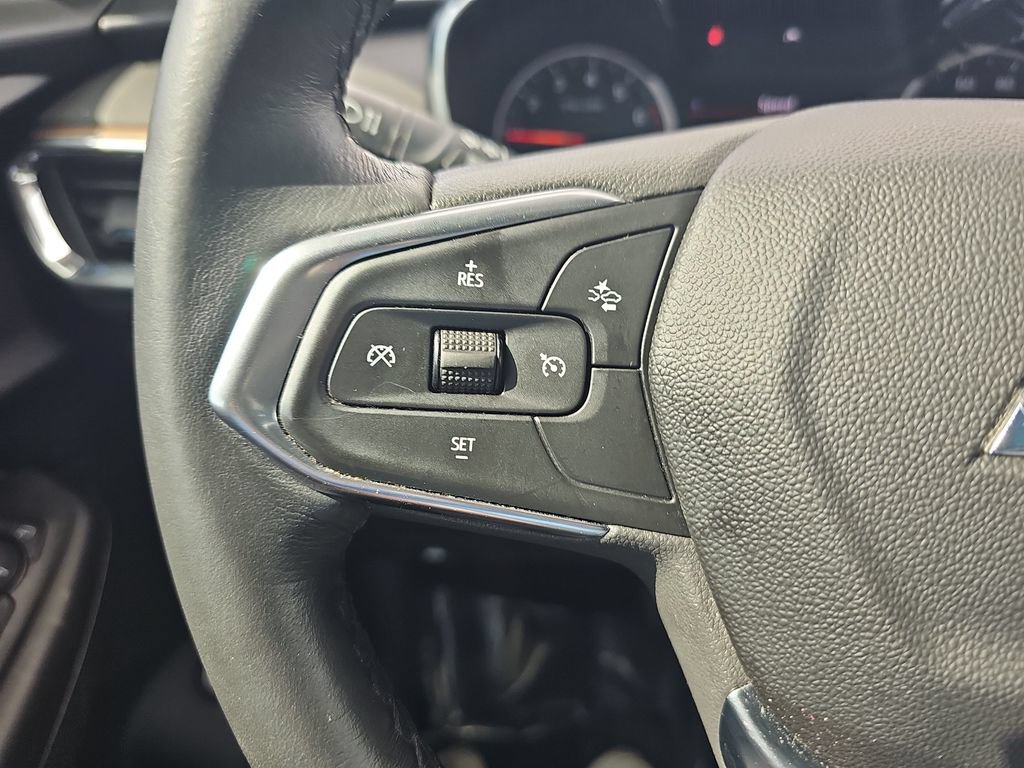 Used 2021 Chevrolet TrailBlazer ACTIV w/ Sun and Liftgate Package AWD/4WD image 17