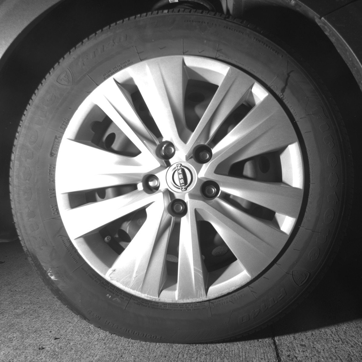 Used 2025 Nissan Sentra S image 13