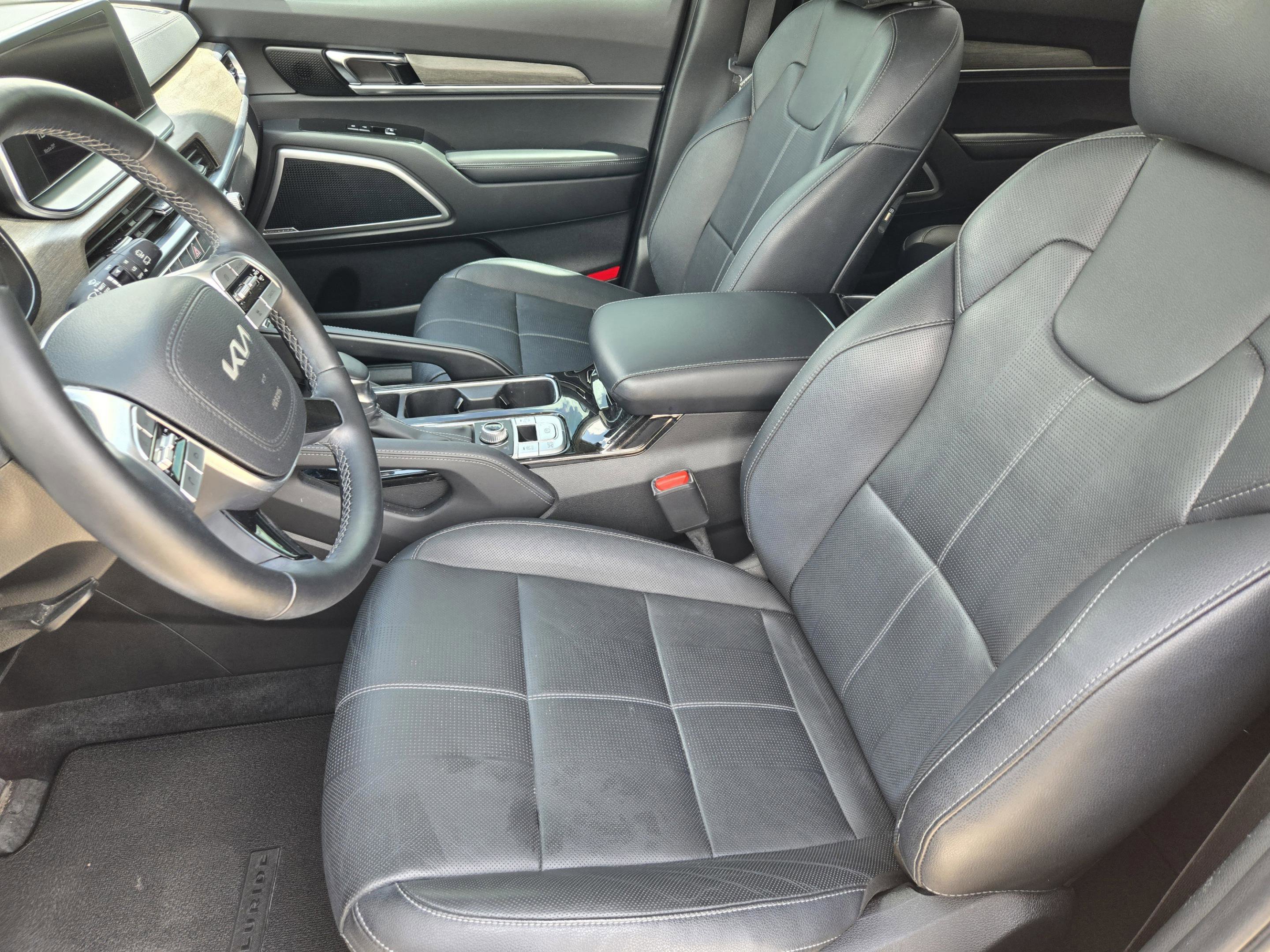 Used 2022 Kia Telluride EX w/ EX Premium Package AWD/4WD image 9