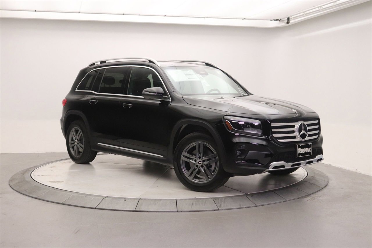 New 2026 Mercedes-Benz GLB 250